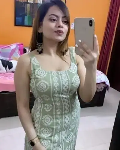 Call Girl in Yelagiri